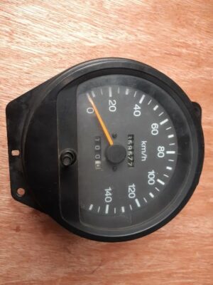 SPEEDO METER INSTRUMENT CLUSTER (P/NO: 2505007D01)