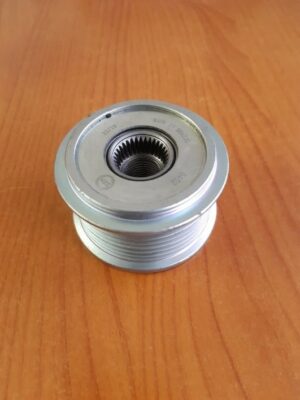 TOYOTA HAICE/TOYOTA HILUX CLUTCH PULLEY (P/NO: D4 5452) NEW