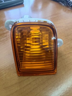 UD INDICATOR BUMPER SIGNAL LAMP (P/N0:2151674L)NEW