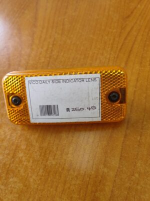 IVICO DAILY SIDE INDICATOR LENS (P/N0 1329718) USED