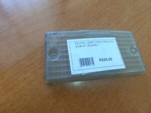 REVERSE LAMP LENS HINO/ISUZU (P/N0 2131907NC) USED