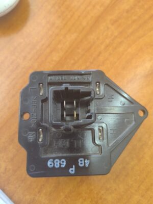 RESISTOR BLOWER 87138-E0010 HINO SOLD