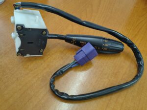 HINO SWITCH LIGHT & WIPER, HAZARD (NEW) P/NO: S8401-11054