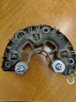 TOYOTA HILUX RECTIFIER (USED) P/NO: F00M123323